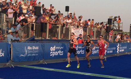 WTS Abu Dhabi : Andréa Hewitt s’impose au sprint devant Stimpson