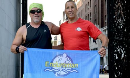 Un français de 56 ans termine le célèbre Enduroman et traverse la manche en 15h