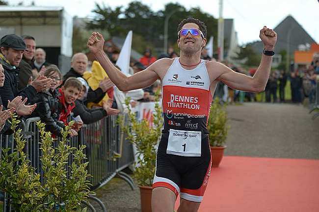 Triathlon Guidel: Arnaud Guilloux sur des vents porteurs