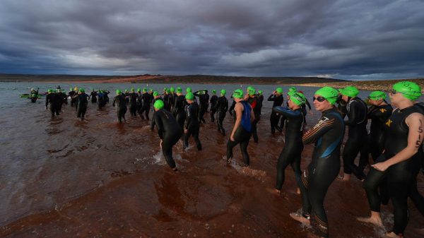 636943945 ironman dm0673