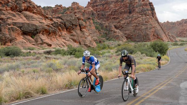 636943945 ironman dm0913