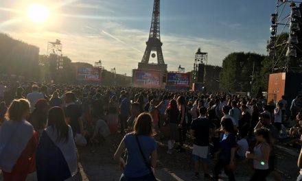 Frais de port offerts et une paire de lacets Xtenex BLEU BLANC ROUGE offerte pour toute commande passée sur le site www.accessoires-running.com‏