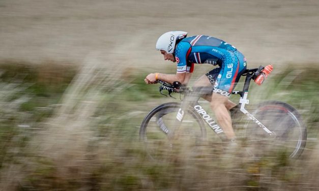 Découvrez le classement au KPR août avec les 95 pros qualifiés à Kona