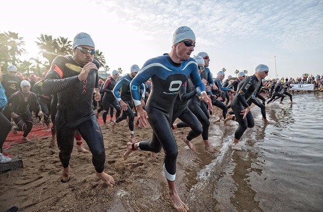 Le triathlon International de Cannes dépasse les 1000 participants inscrits venant de 25 pays differents!