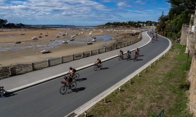 Triathlon Dinard : Brille de 4000 feux sur la Côte d’Émeraude