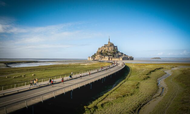 Bayman : À la conquête du Mont Saint-Michel !